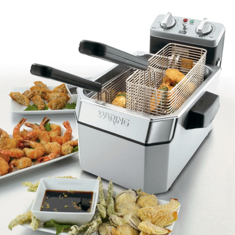 Large deep outlet fryer